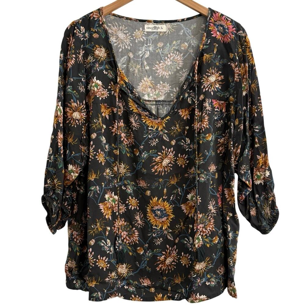 Natural Life V Neck Tie Front Women’s Size Large Bohemian Flowy Cottagecore